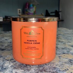 Bath and body works 3 wick candle